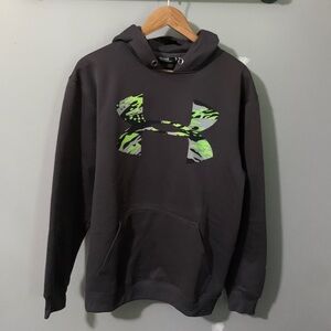 Men’s medium Under Armor Hoodie